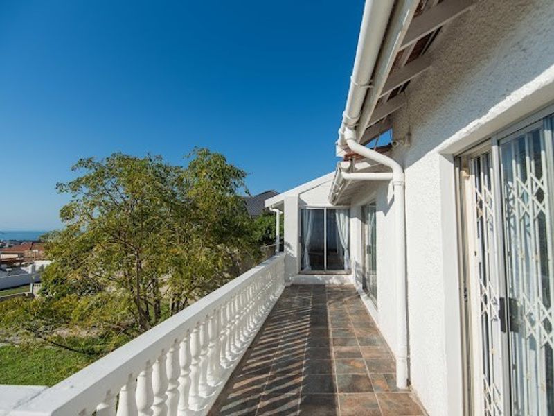 5-Bed Family Home with Pool + Views | Adcockvale - Photo 5