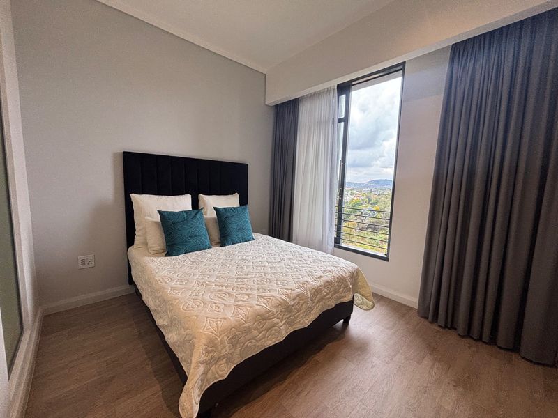 Upmarket 2 bedroom apartment  for sale! - Photo 4