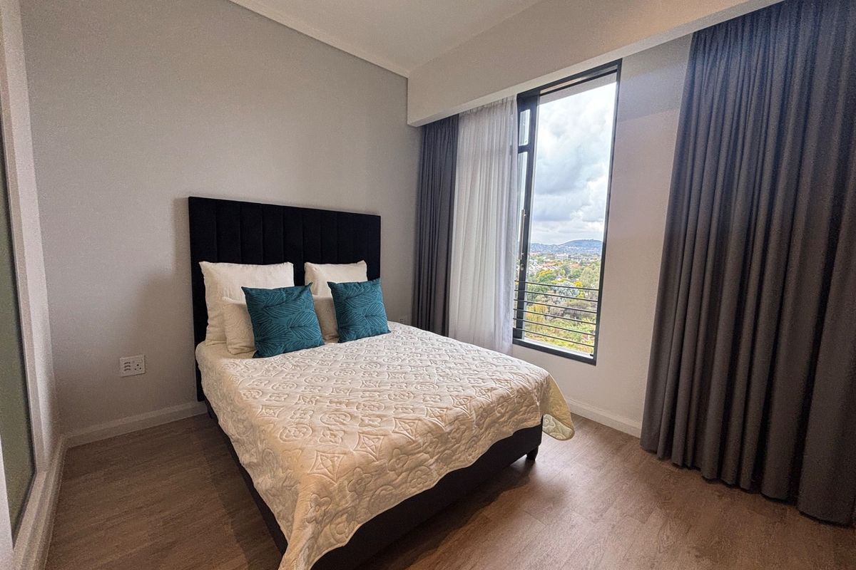 Upmarket 2 bedroom apartment  for sale! - Photo 4