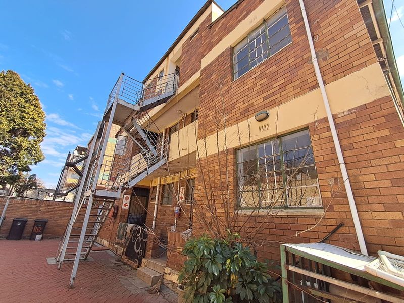 Commercial Property For Sale in Bellevue, Johannesburg - Photo 1
