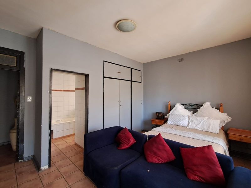 Commercial Property For Sale in Bellevue, Johannesburg - Photo 5