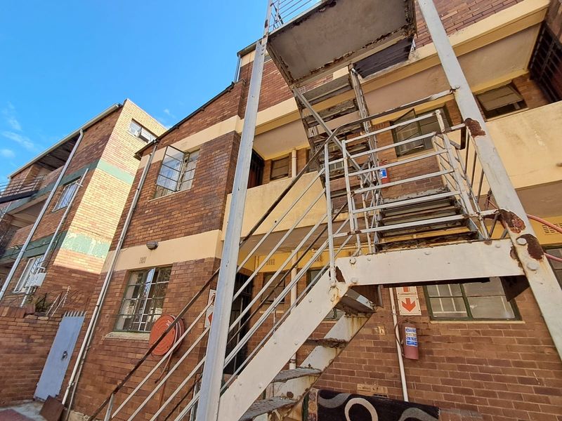Commercial Property For Sale in Bellevue, Johannesburg - Photo 8