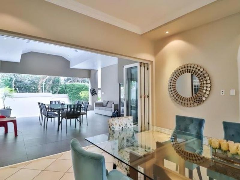 3 Bedroom House For Sale in Bryanston, Sandton - Photo 7