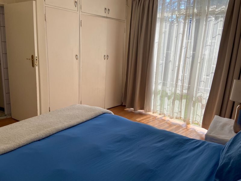 SOMETHING DIFFERENT -FIVE BEDROOM HOUSE IN POPULAR ASPENCRESCENT - SINGLE ENTRY POINT, 24H SECURITY! - Photo 10