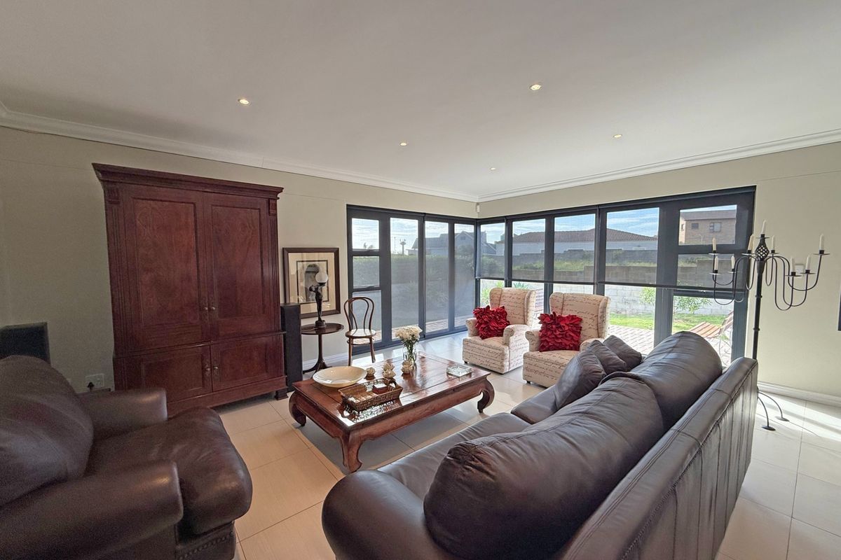 House For Sale in Myburgh Park, Langebaan - Photo 3