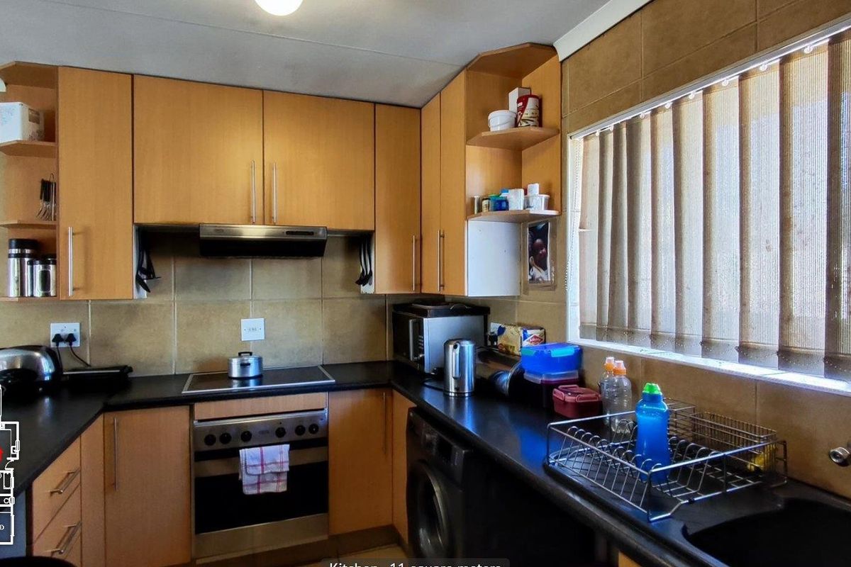 Townhouse For Sale in Norkem Park, Kempton Park - Photo 4