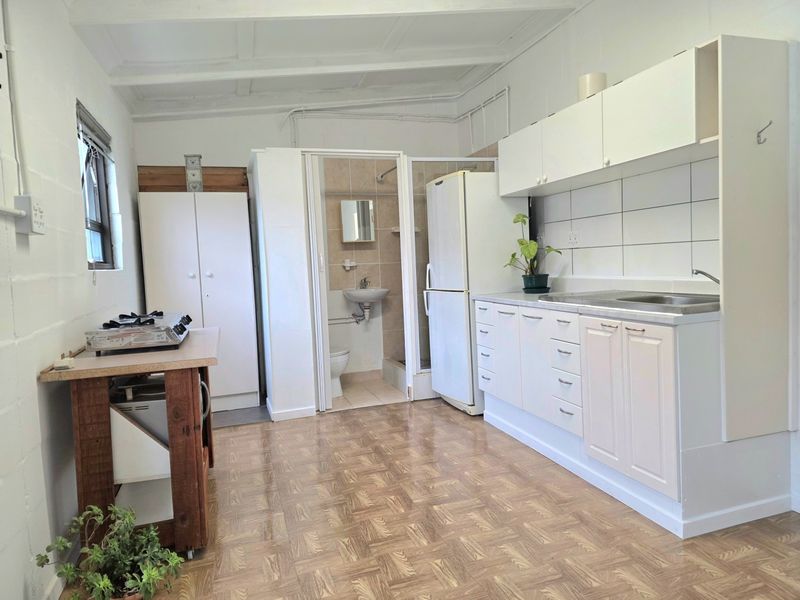 TO RENT: Semi-Furnished Bachelor Cottage in Secure Complex - Photo 3