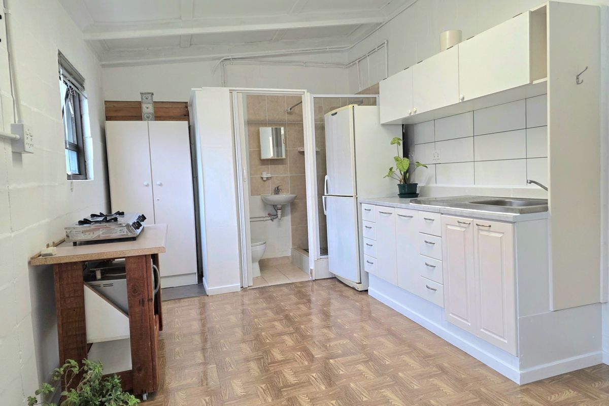 TO RENT: Semi-Furnished Bachelor Cottage in Secure Complex - Photo 3