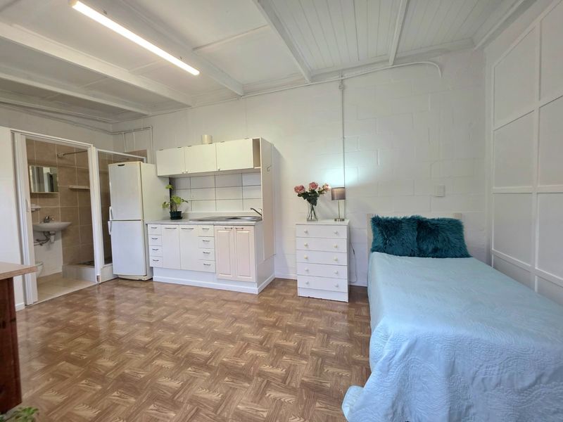 TO RENT: Semi-Furnished Bachelor Cottage in Secure Complex - Photo 6