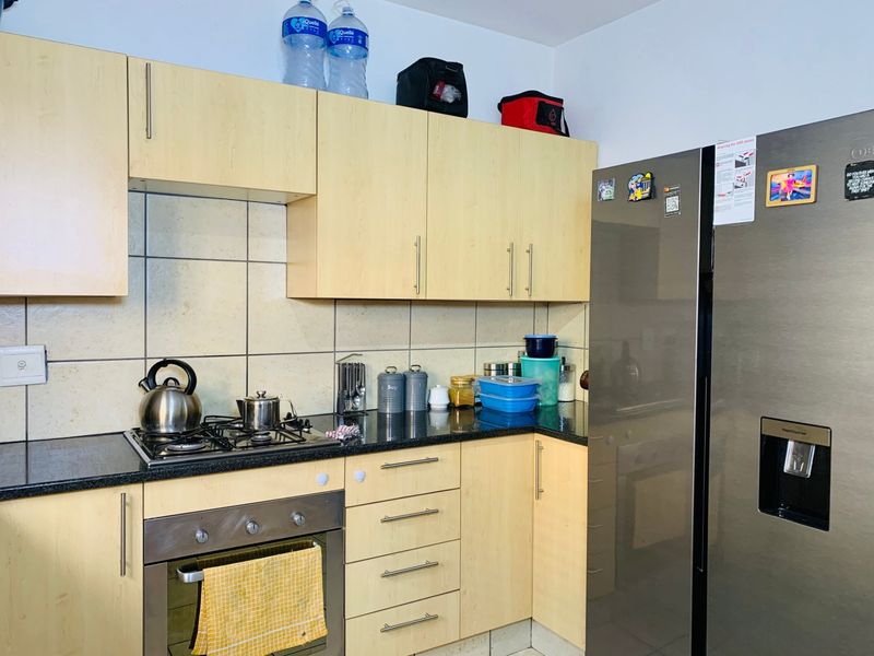 3 bedroom, 2 Bathroom For Sale in Theresapark, Akasia - Photo 4