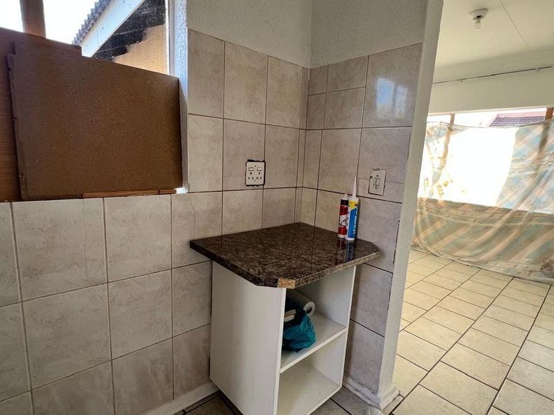 House To Rent in Flora Park, Polokwane - Photo 2