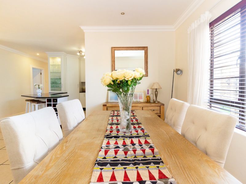3 Bedroom Family Home for Sale in Casa d'Oro Estate, Summerstrand - Photo 7