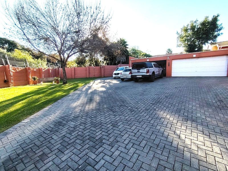 Townhouse To Rent in Northwold, Randburg - Photo 7
