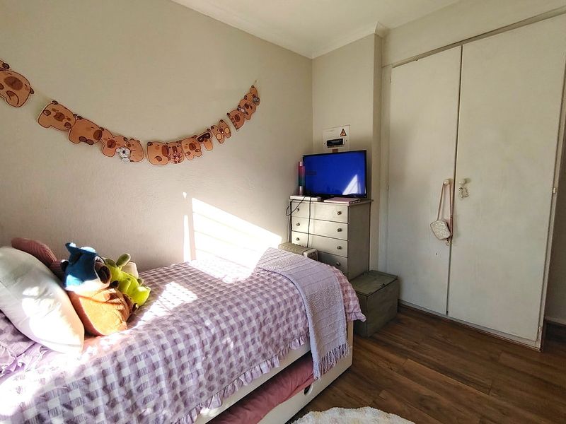 Townhouse To Rent in Northwold, Randburg - Photo 3