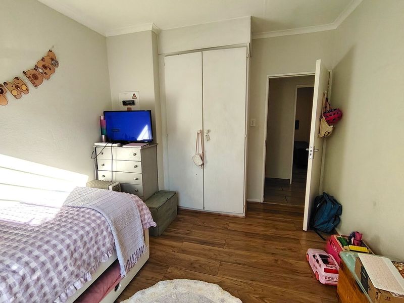 Townhouse To Rent in Northwold, Randburg - Photo 4