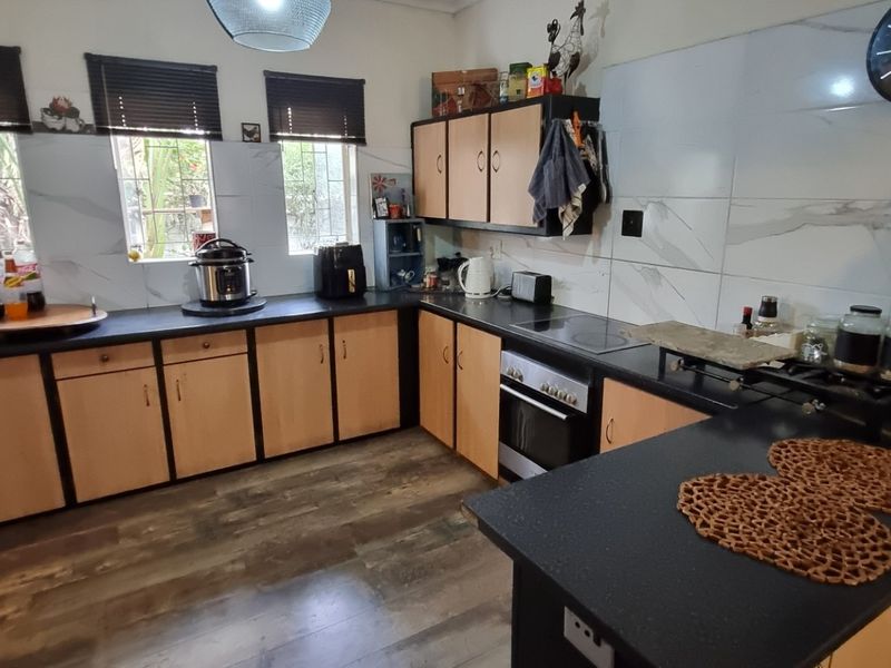 House For Sale in Elandsrand, Brits, North West - Photo 3