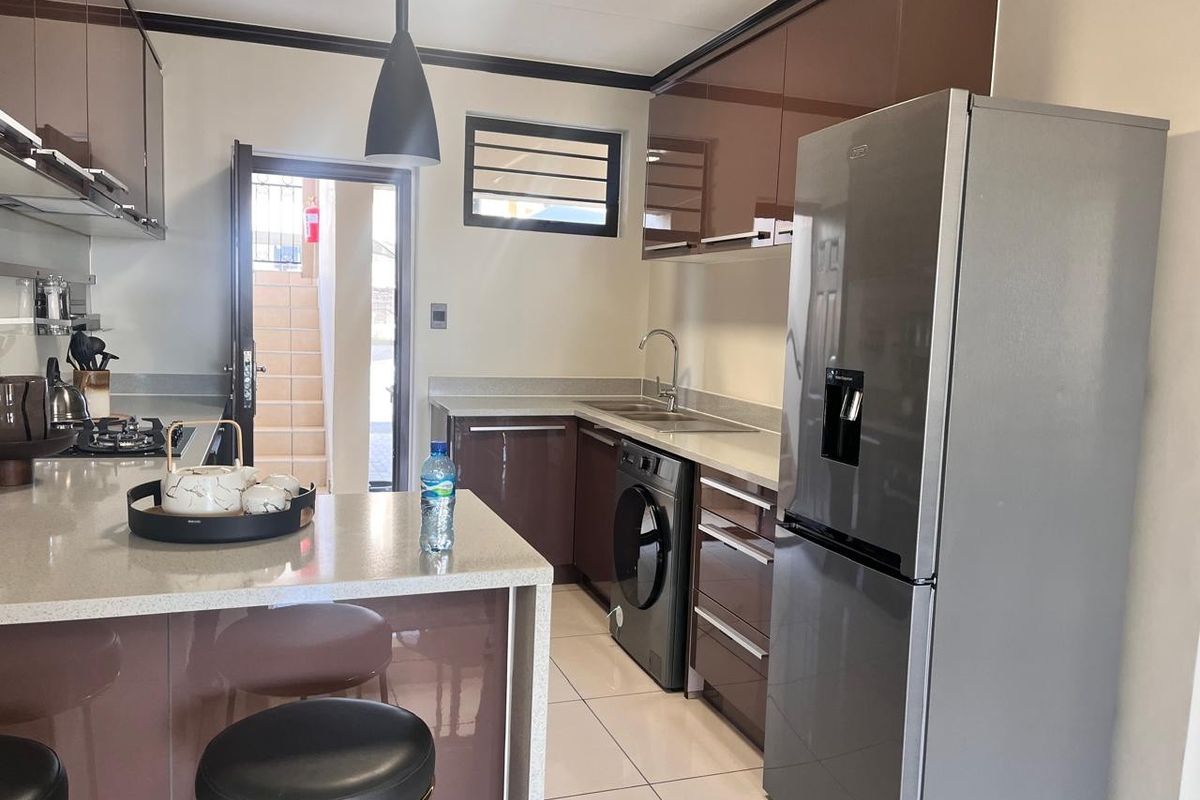 Apartment To Rent in Blue Hills, Midrand - Photo 2
