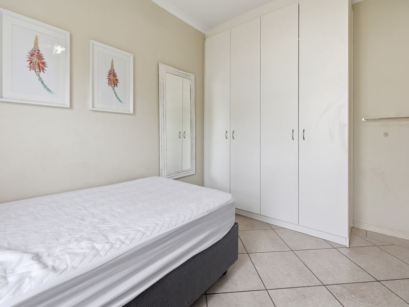 3 Bedroom Apartment For Sale in Stellenbosch - Photo 10