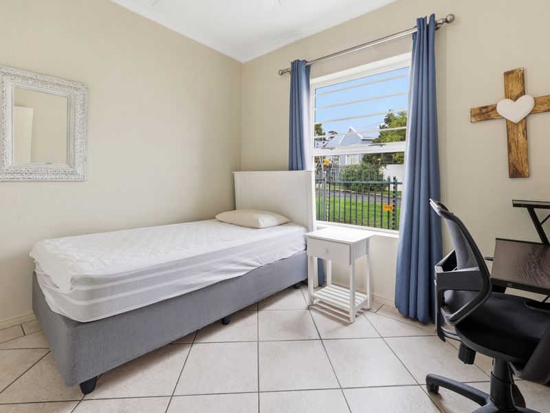 3 Bedroom Apartment For Sale in Stellenbosch - Photo 7