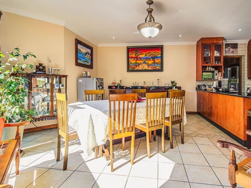 House For Sale in Glen Erasmia Boulevard - Photo 10