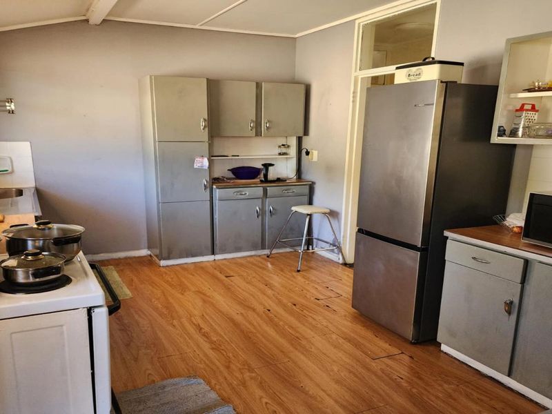 House For Sale in Sasolburg - Photo 2