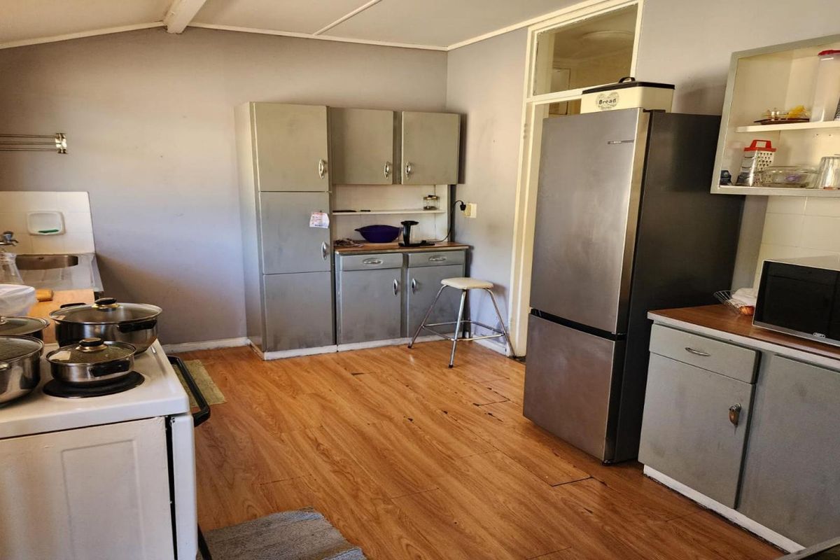 House For Sale in Sasolburg - Photo 2