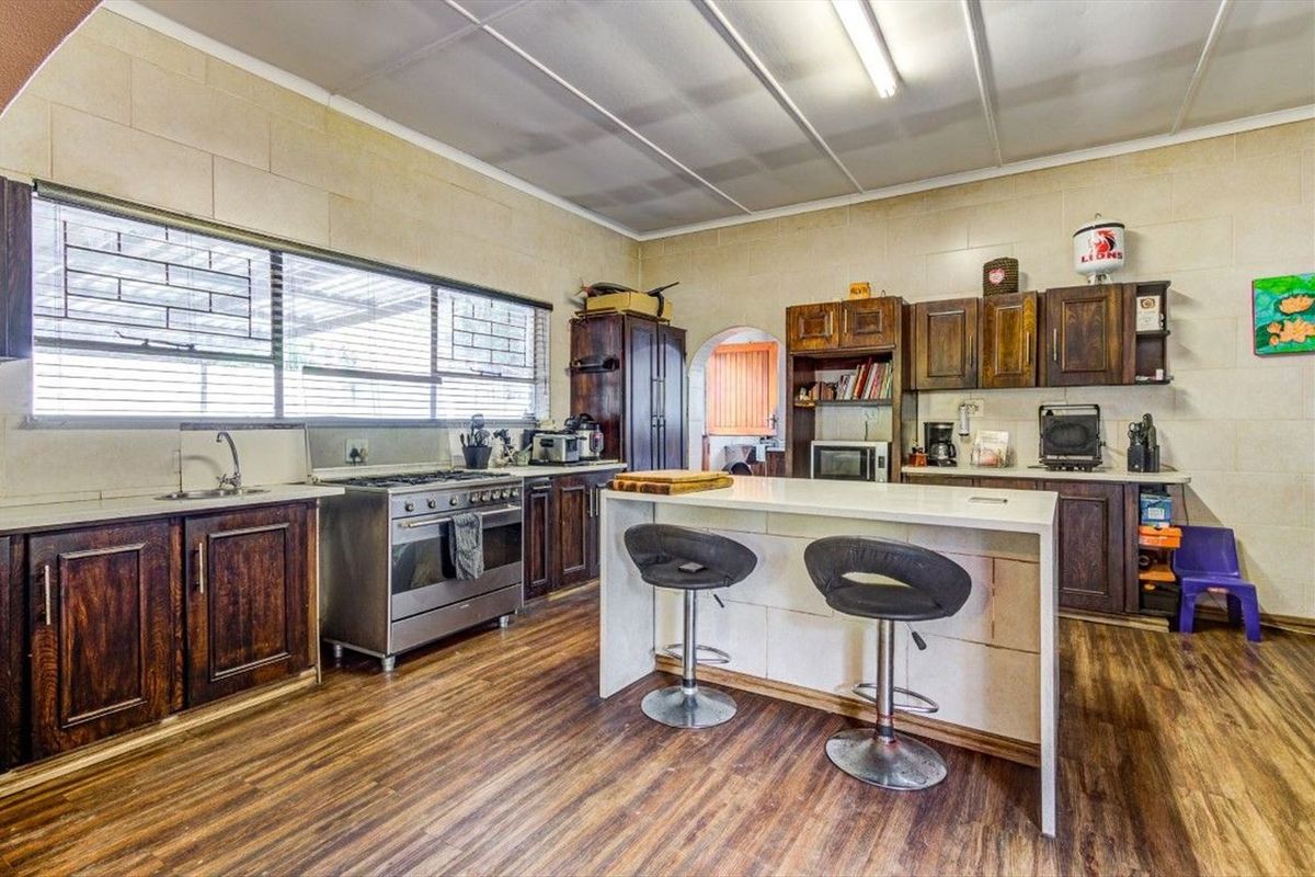 House For Sale in Glen Marais, Kempton Park - Photo 4