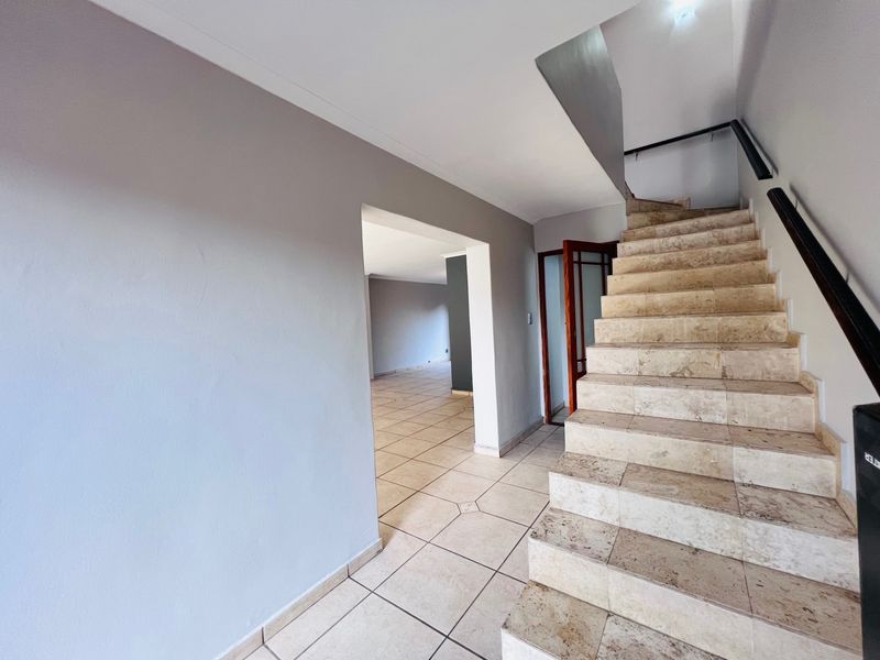 Duplex To Rent in De Tijger, Parow - Photo 4