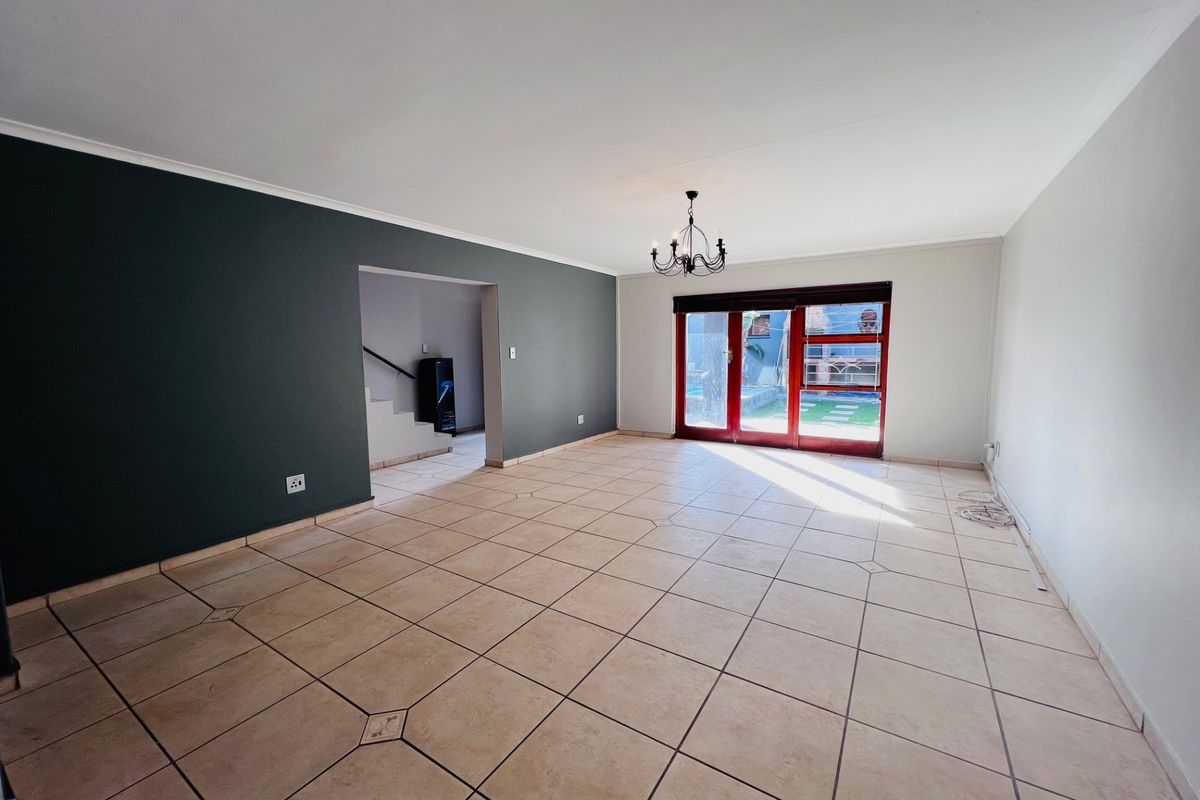 Duplex To Rent in De Tijger, Parow - Photo 5