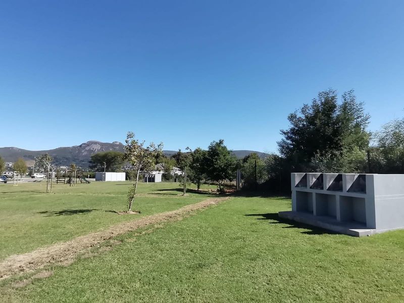 Modern 2-Bedroom Apartment To Rent in Bergendal Country Villas, Paarl - Photo 10