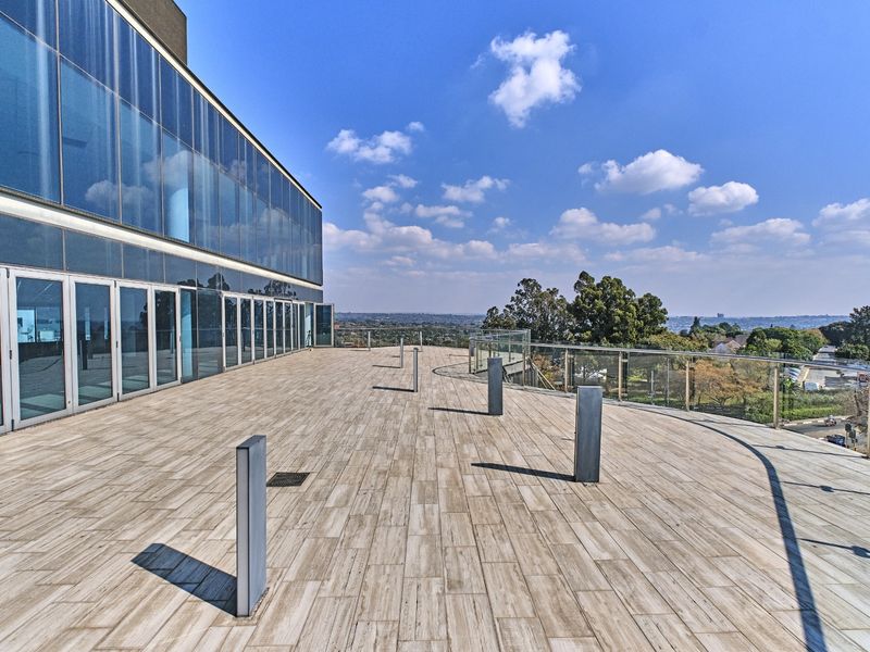Premium Commercial Property With Full Views Of The Sandton Skyline - Photo 2
