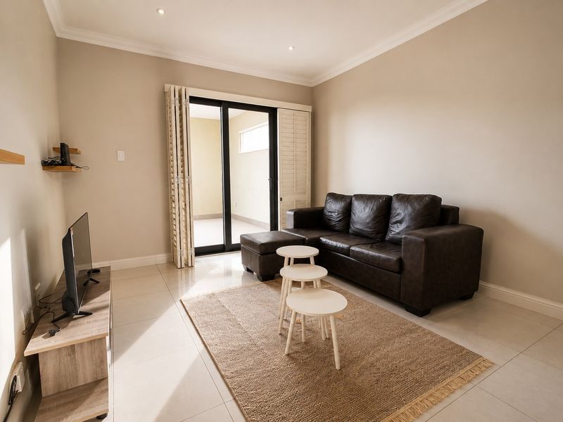 2 Bed Fully Furnished Umhlanga Ridge Apartment with Stunning Ocean Views To Rent - Photo 10