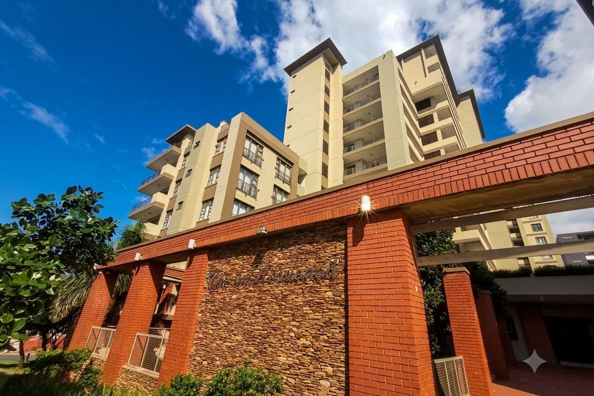 2 Bed Fully Furnished Umhlanga Ridge Apartment with Stunning Ocean Views To Rent - Photo 3
