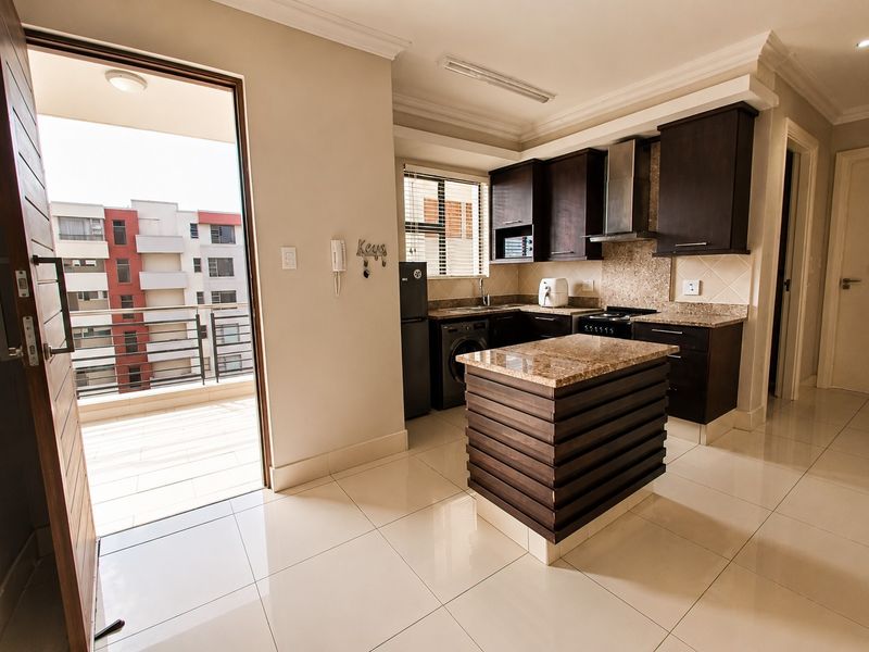 2 Bed Fully Furnished Umhlanga Ridge Apartment with Stunning Ocean Views To Rent - Photo 5