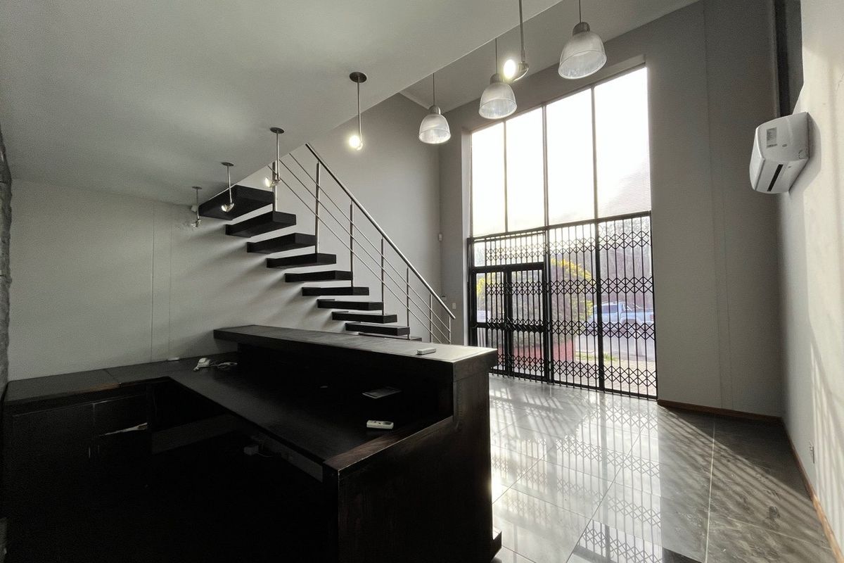 1,067m2 Warehouse, Office Facility TO LET | Everite Industrial | Brackenfell - Photo 5