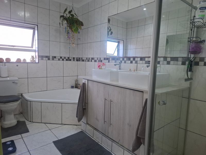 House For Sale in Rooi Rivier Rif George Western Cape - Photo 4