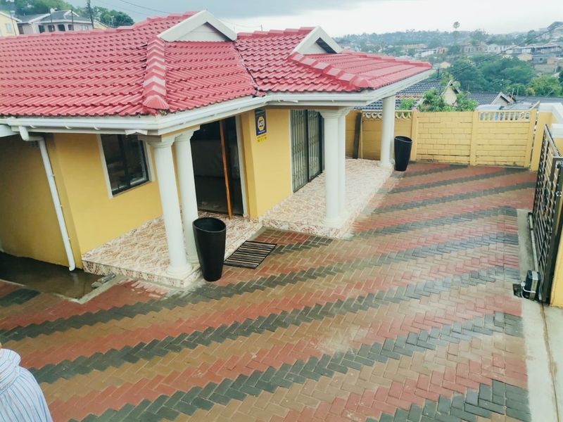 Newly renovated House For Sale in Bonela, Durban, KwaZulu Natal - Photo 3
