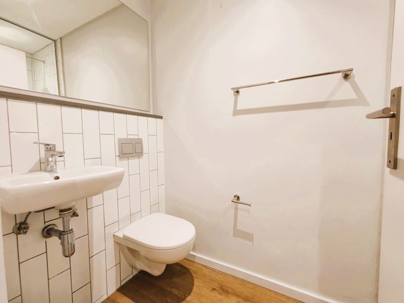 Investment Opportunity - Ground Floor Studio Apartment for Sale in Woodstock - Photo 7