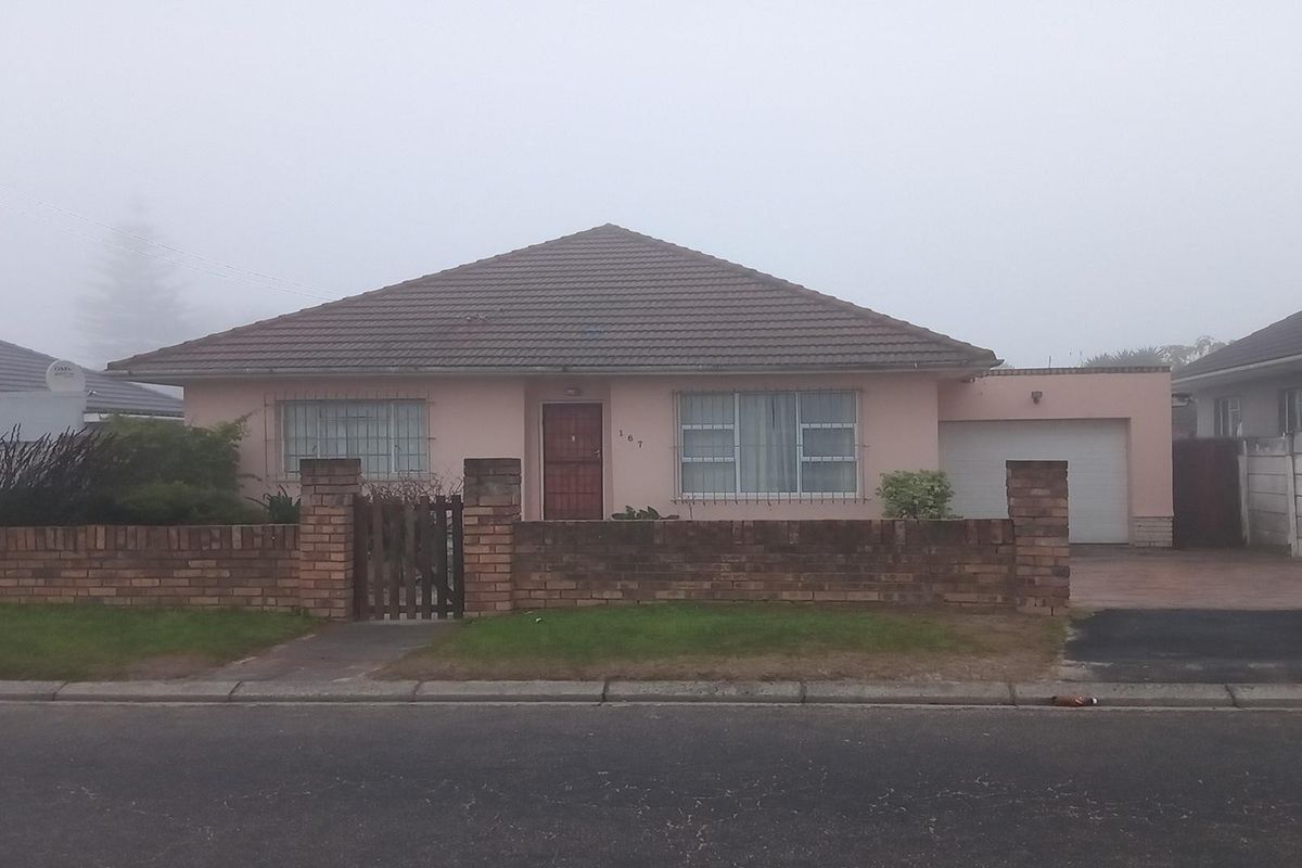 House For Sale in Belmont Park Kraaifontein Western Cape - Photo 4