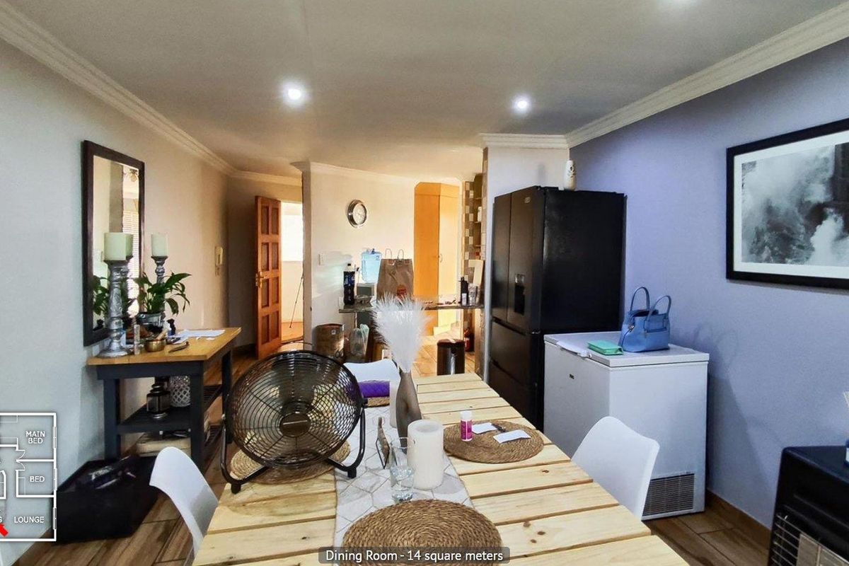 Townhouse For Sale in Kempton Park Ext 4, Kempton Park - Photo 2