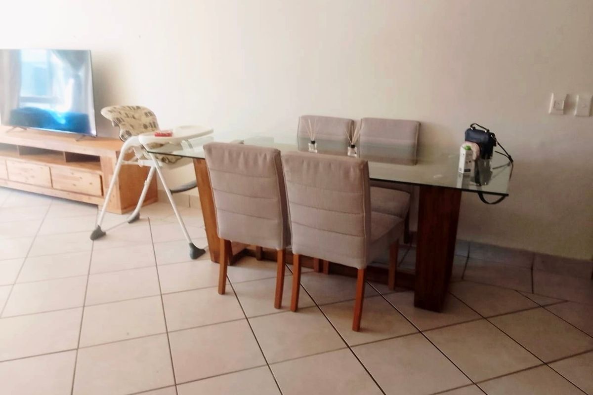 Apartment For Sale in Sunninghill, Sandton - Photo 3