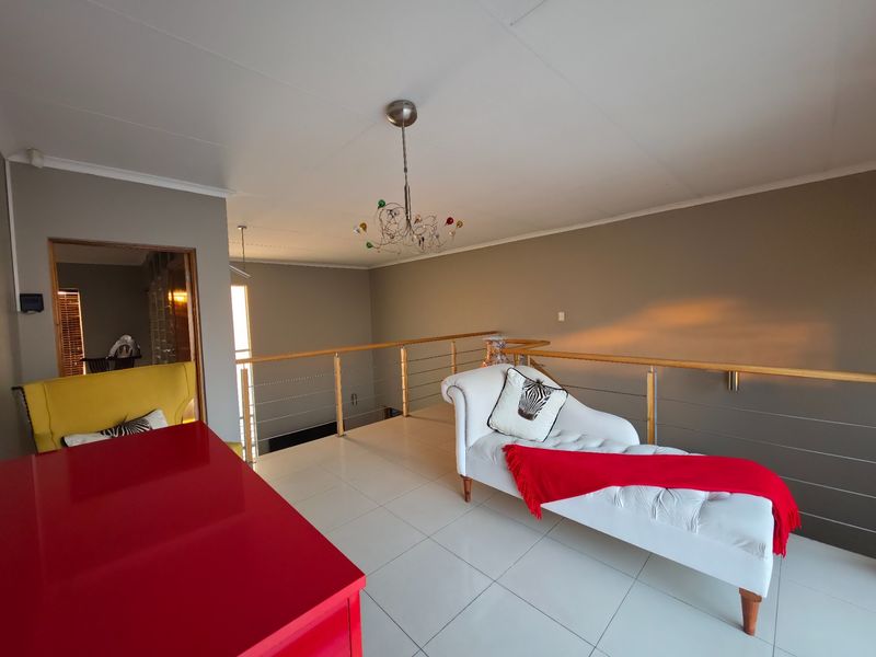 Cluster For Sale in Strubensvallei, Roodepoort - Photo 9