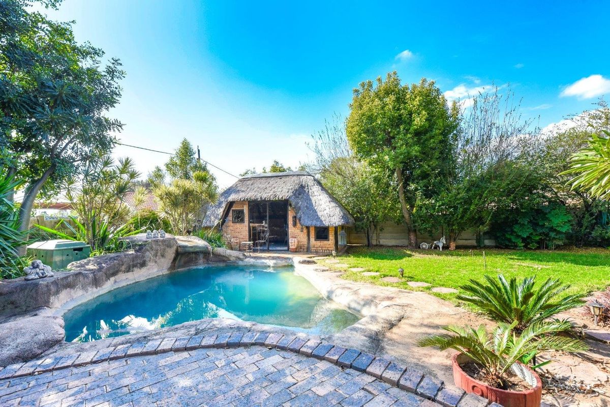 House For Sale in Bloubosrand, Randburg - Photo 5