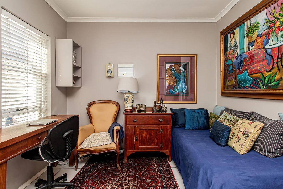 Apartment For Sale in Knysna Central, Knysna - Photo 3