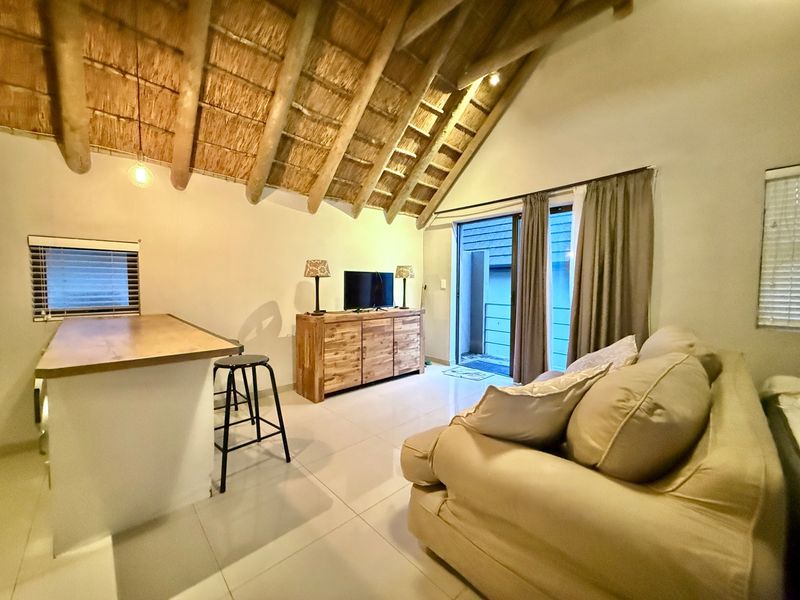 Fully Furnished Studio Apartment to Rent - West Beach - Photo 6