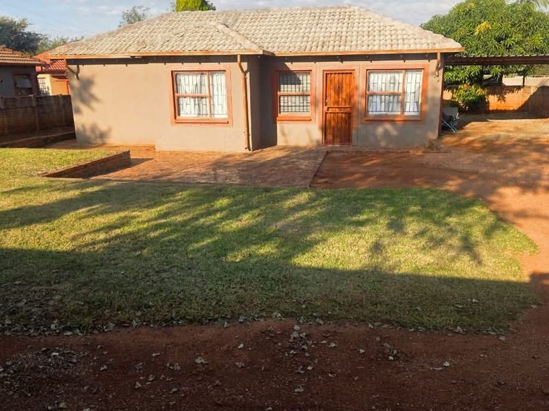 3 Bedroom House for Sale in Orchards x46 - Photo 1