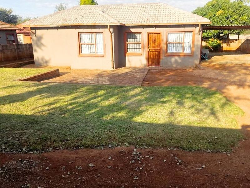 3 Bedroom House for Sale in Orchards x46 - Photo 5