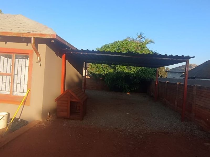 3 Bedroom House for Sale in Orchards x46 - Photo 3