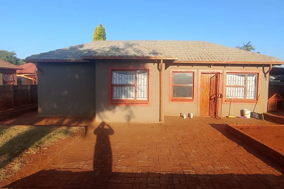 3 Bedroom House for Sale in Orchards x46 - Photo 4