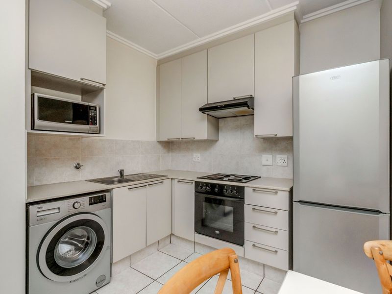Furnished garden apartment in Cedar Lofts - Photo 5